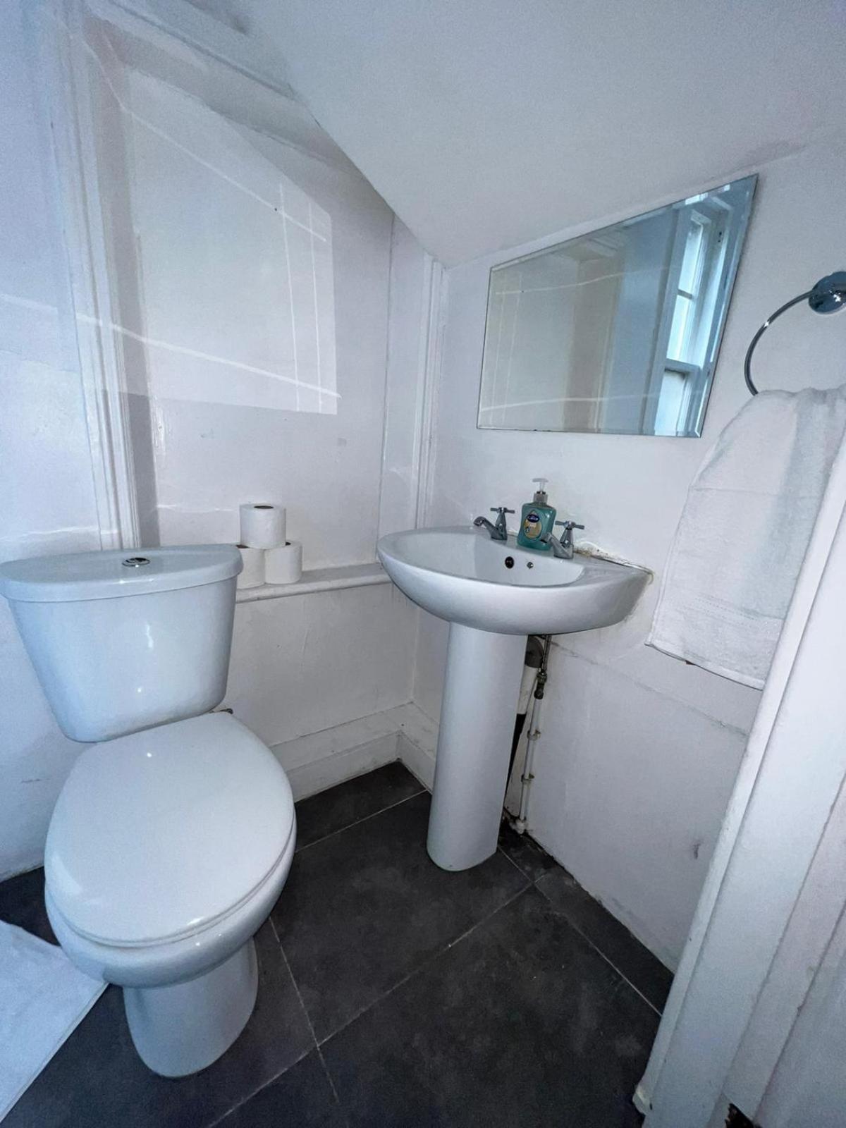 Islington Budget Guesthouse Лондон Экстерьер фото
