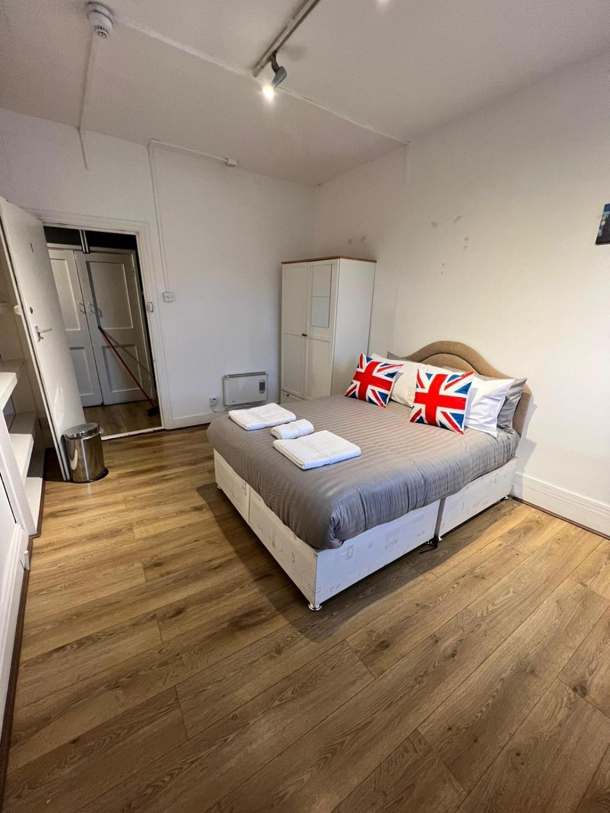 Islington Budget Guesthouse Лондон Экстерьер фото